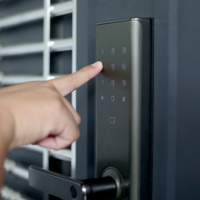 Santa Fe keyless smart lock